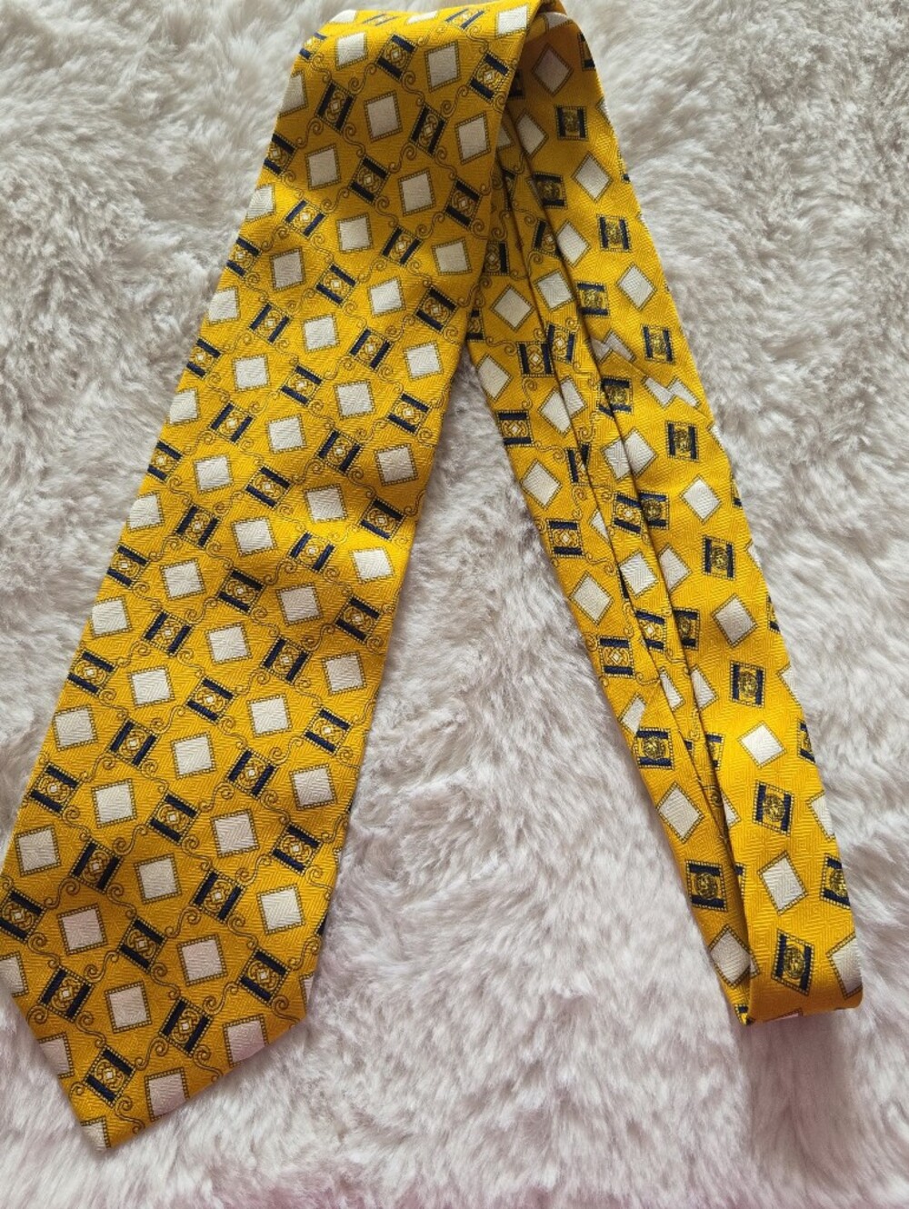 Versace Yellow Geometric Silk Tie with White and Navy Accents
